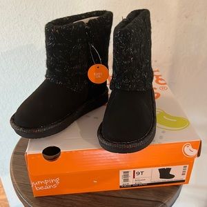 Jumping bean boots size 9t